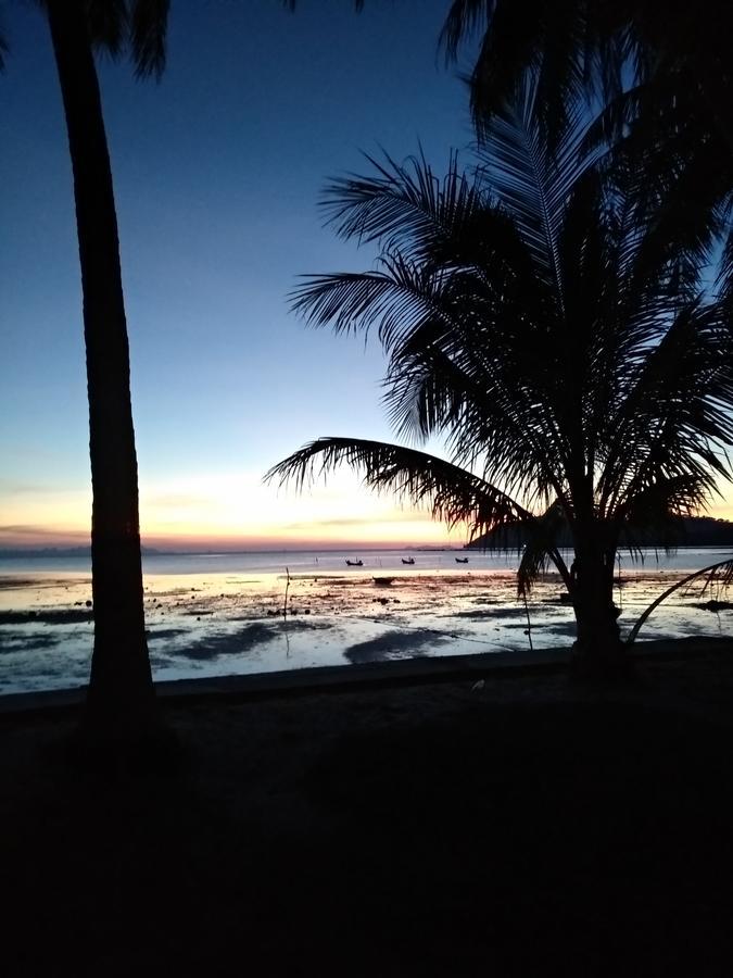 Beach House Taling Ngam-stranden Eksteriør billede